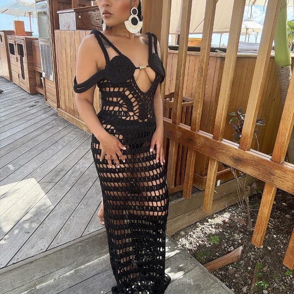 Chalay dress - Picture 1 of 3